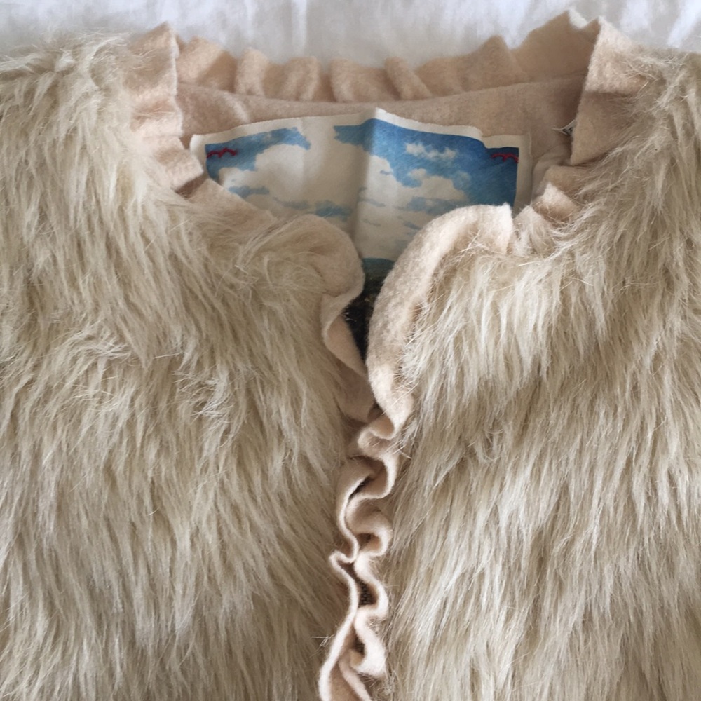 Cream jacket - Picture 2 of 5